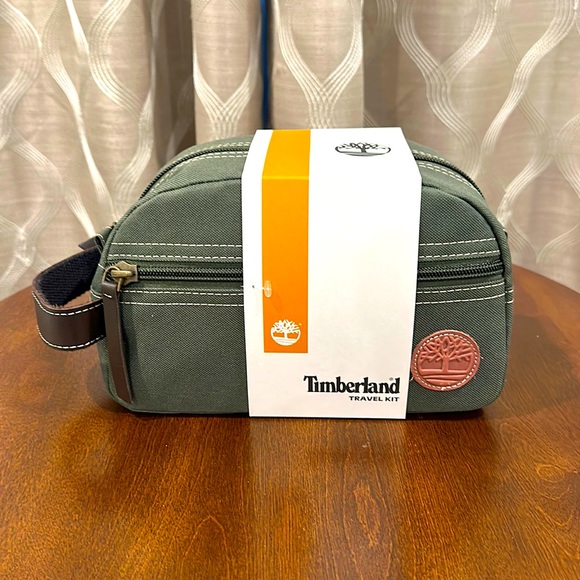 Timberland Men’s Canvas Weekend Travel Kit / Toiletry case - Picture 1 of 8